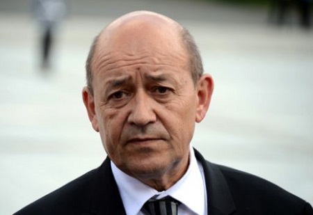 وزير الدفاع الفرنسي جان أيف لودريان